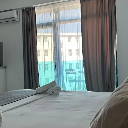 Apartamento & Studiouri Amalin *