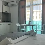 & Studiouri Amalin Apartamento *