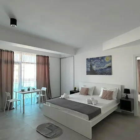 & Studiouri Amalin Apartment