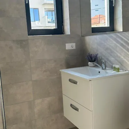 & Studiouri Amalin Apartment