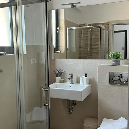 Apartment & Studiouri Amalin